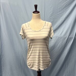 Due Time Maternity T-shirt L